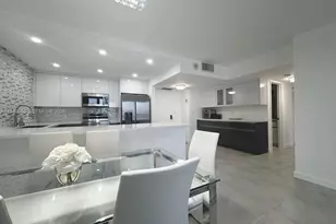 3800 S Ocean Dr, Hollywood, FL 33019 - Photo 7