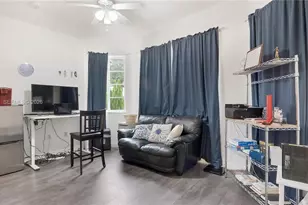 1884 SE 19th St, Homestead, FL 33035 - Photo 7