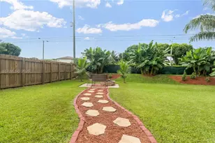 1884 SE 19th St, Homestead, FL 33035 - Photo 33