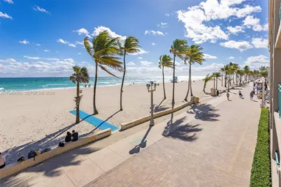 201 Van Buren St #205, Hollywood, FL 33019 - Photo 5