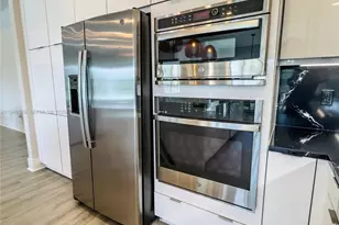 5577 St Armands Way, Westlake, FL 33470 - Photo 29