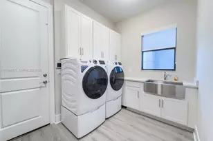 5577 St Armands Way, Loxahatchee, FL 33470 - Photo 31