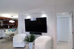 6450 Collins Ave, Miami Beach, FL 33141 - Photo 9