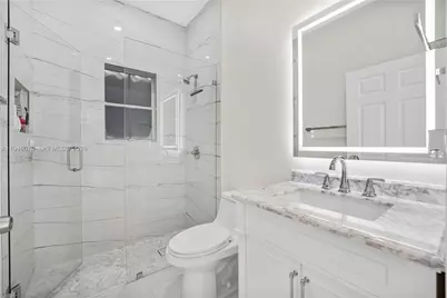 15632 NW 79th Ct, Miami Lakes, FL 33016 - Photo 21