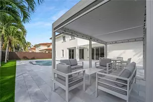 15632 NW 79th Ct, Miami Lakes, FL 33016 - Photo 41