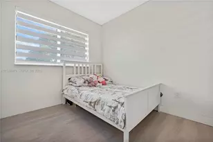 15632 NW 79th Ct, Miami Lakes, FL 33016 - Photo 33