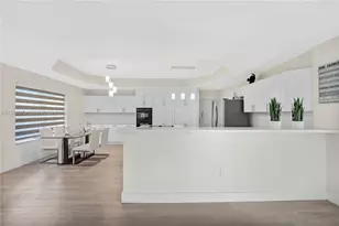 15632 NW 79th Ct, Miami Lakes, FL 33016 - Photo 9