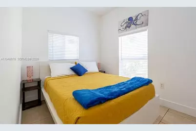 8028 NW 5th Ct, Miami, FL 33150 - Photo 15