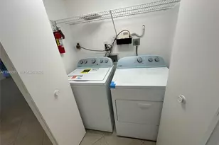 2636 SE 20th Ct, Homestead, FL 33035 - Photo 9