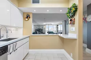 20379 W Country Club Dr, Aventura, FL 33180 - Photo 21