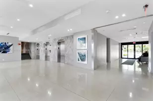 20379 W Country Club Dr, Aventura, FL 33180 - Photo 35