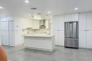 2820 NW 14th Ct, Fort Lauderdale, FL 33311 - Photo 9
