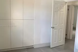 2820 NW 14th Ct, Fort Lauderdale, FL 33311 - Photo 5