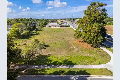 945 Lucy St, Florida City, FL 33034 - Photo 13