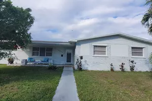 19930 SW 118th Pl, Miami, FL 33177 - Photo 3