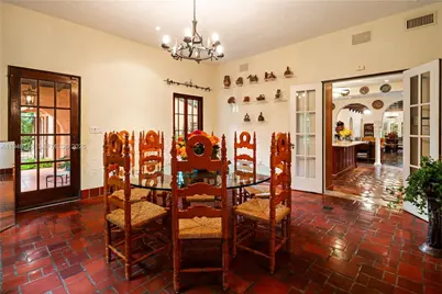 925 Castile Plz, Coral Gables, FL 33134 - Photo 9
