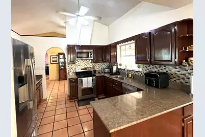 16200 SW 284th St, Homestead, FL 33033 - Photo 7