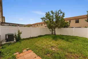 3326 W 112th St, Hialeah, FL 33018 - Photo 31