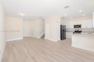 3326 W 112th St, Hialeah, FL 33018 - Photo 5