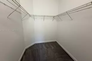 3326 W 112th St, Hialeah, FL 33018 - Photo 27