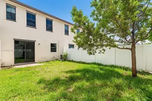 3326 W 112th St, Hialeah, FL 33018 - Photo 29