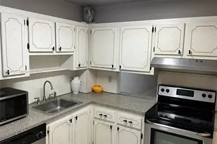 101 Berkley Rd, Hollywood, FL 33024 - Photo 11