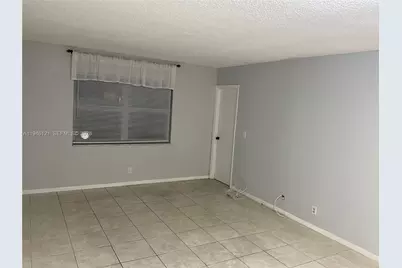 101 Berkley Rd #205, Hollywood, FL 33024 - Photo 7