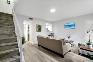 14204 NE 3rd Ct, Miami, FL 33161 - Photo 15