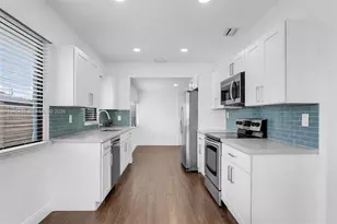 5790 SW 5th St, Miami, FL 33144 - Photo 7