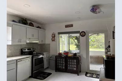 4609 Bayberry Ln, Tamarac, FL 33319 - Photo 17