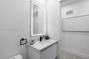 325 SW 16th St, Fort Lauderdale, FL 33315 - Photo 45