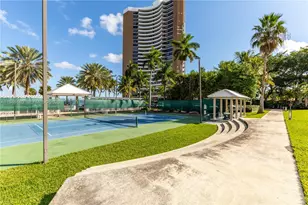 770 NE 69th St, Miami, FL 33138 - Photo 31
