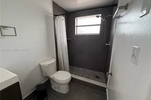 4320 Washington St, Hollywood, FL 33021 - Photo 13