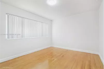 320 85th St #12, Miami Beach, FL 33141 - Photo 3