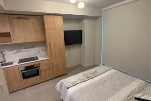 11 NE 6th, Miami, FL 33132 - Photo 7