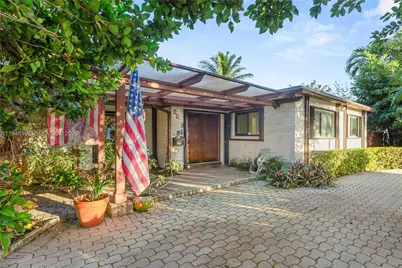 8115 SW 92nd Ct, Miami, FL 33173 - Photo 3