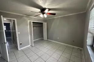 9330 SW 170th St, Palmetto Bay, FL 33157 - Photo 11