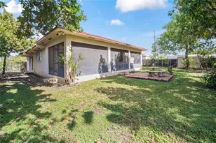 9730 SW 44th St, Miami, FL 33165 - Photo 45