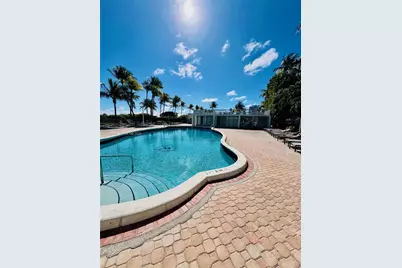 2655 Collins Ave #406, Miami Beach, FL 33140 - Photo 27