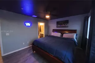 141 NW 2nd Ave, Hallandale Beach, FL 33009 - Photo 17