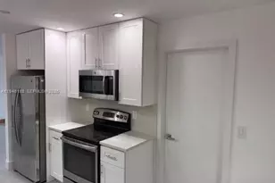 1832 SW 17th St, Boynton Beach, FL 33426 - Photo 3