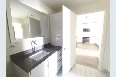 999 SW 1 Avenue #1808, Miami, FL 33130 - Photo 17