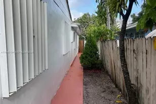 3361 NW 16th St, Miami, FL 33125 - Photo 3