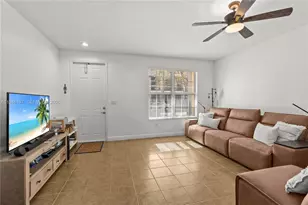 14725 SW 11th St, Pembroke Pines, FL 33027 - Photo 3