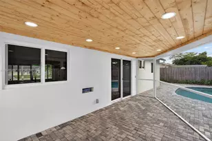 6720 NW 6th Ct, Margate, FL 33063 - Photo 7