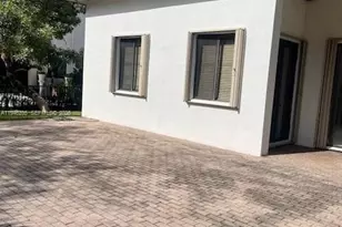 8004 SW 195th Terrace, Cutler Bay, FL 33157 - Photo 23