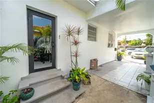 919 SW 25th Ave, Miami, FL 33135 - Photo 3