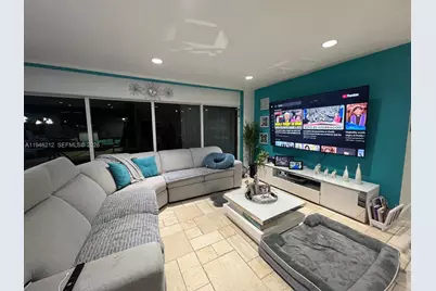 4335 SW 98th Ct, Miami, FL 33165 - Photo 3