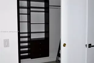 1080 Brickell Ave, Miami, FL 33131 - Photo 21