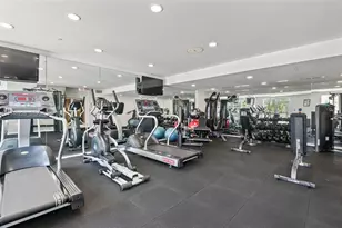 10 Aragon Ave, Coral Gables, FL 33134 - Photo 17
